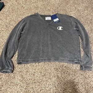 NWT Women's Champion Cropped Sweatshirt